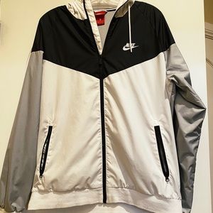 Nike windrunner jacket
